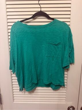 Women's Green Oversized Cropped Pocket T-Shirt